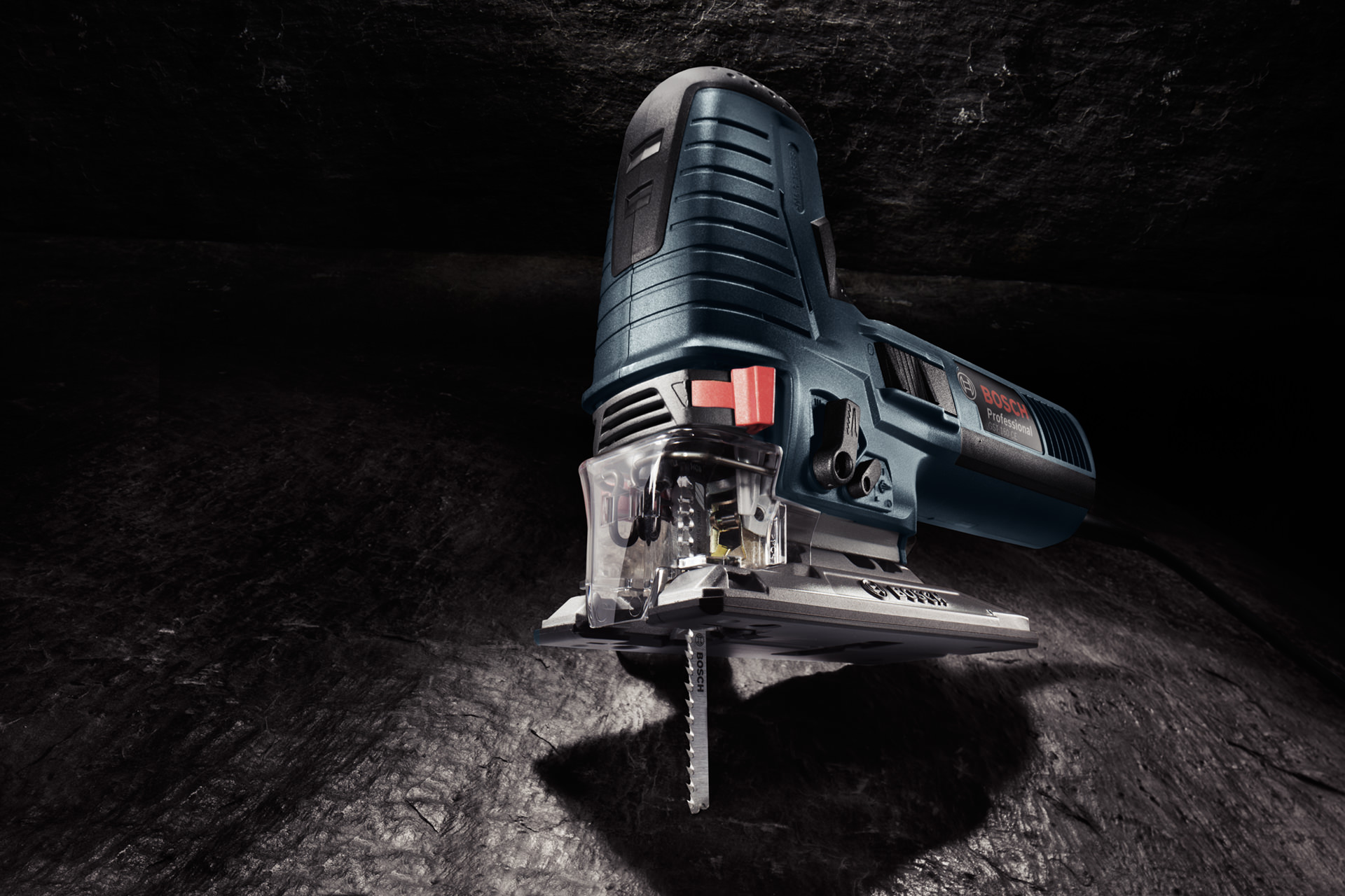 Freies Produktbild - Bosch Professional - GST 160 CE